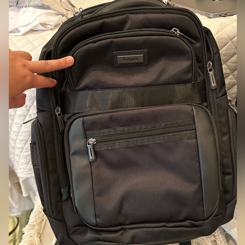 TARGUS laptop backpack